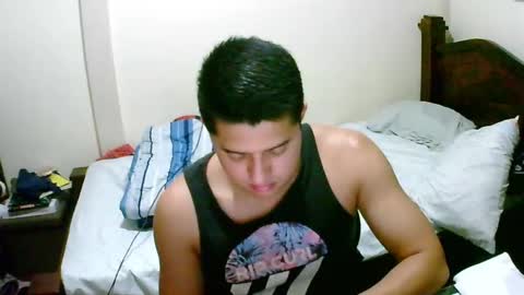 Snapshot of bryanbendy chatting on 02-28-25, 01:15 bryanbendy online show from 02-28-25, 01:15