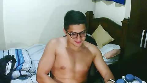 Snapshot of bryanbendy chatting on 11-05-25, 05:07 bryanbendy online show from 11-05-25, 05:07