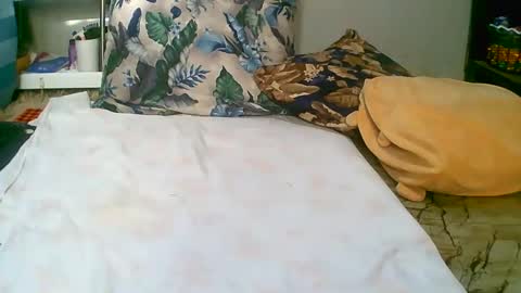 Snapshot of bryvanna_sweet chatting on 02-08-25, 05:18 dee online show from 02-08-25, 05:18