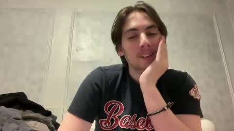 Snapshot of bubbahumps chatting on 12-11-24, 01:47 bubbahumps online show from 12-11-24, 01:47