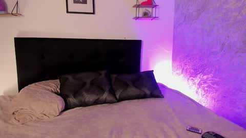 Snapshot of bubbalooooo chatting on 02-19-26, 10:17 Bubbalo online show from 02-19-26, 10:17