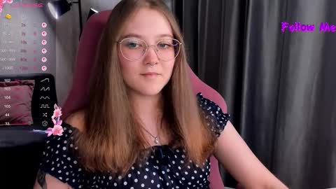 Snapshot of bubble_bunny chatting on 10-31-25, 11:50 Ruby online show from 10-31-25, 11:50