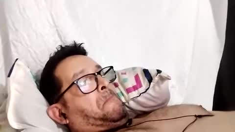 buchs32 online show from 11-26-25, 04:46