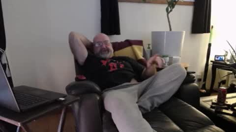 Snapshot of buckreams chatting on 02-08-25, 10:19 Buck online show from 02-08-25, 10:19