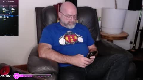 Snapshot of buckreams chatting on 02-18-25, 12:15 Buck online show from 02-18-25, 12:15