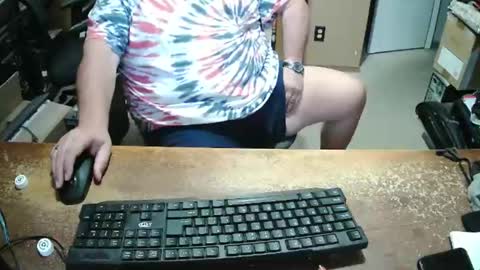 Snapshot of bucku2 chatting on 11-09-25, 02:04 Bucku2 online show from 11-09-25, 02:04