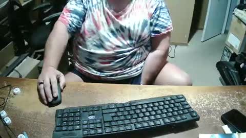 Snapshot of bucku2 chatting on 12-02-25, 10:27 Bucku2 online show from 12-02-25, 10:27