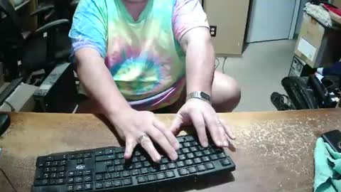 Snapshot of bucku2 chatting on 03-10-26, 10:48 Bucku2 online show from 03-10-26, 10:48