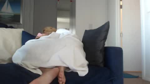 buddiup2 online show from 12-20-24, 03:58