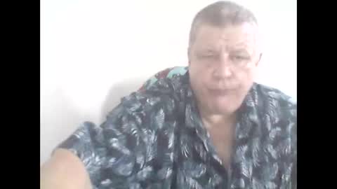 buddyluvzumore online show from 01-01-25, 02:42