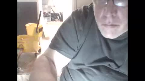 buddyluvzumore online show from 01-24-25, 06:03