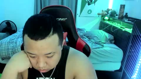 Snapshot of buffsexyman24 chatting on 02-25-25, 03:52 buffsexyman24 online show from 02-25-25, 03:52