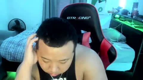 Snapshot of buffsexyman24 chatting on 03-08-25, 01:06 buffsexyman24 online show from 03-08-25, 01:06