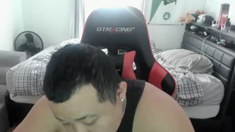 Snapshot of buffsexyman24 chatting on 03-08-25, 06:16 buffsexyman24 online show from 03-08-25, 06:16