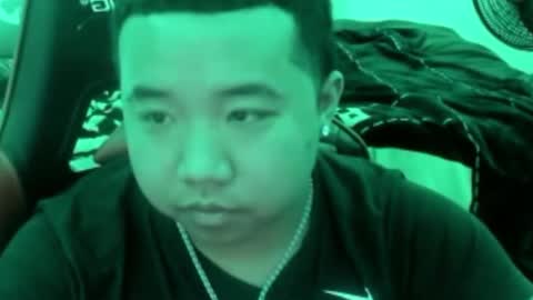 Snapshot of buffsexyman24 chatting on 01-15-26, 01:54 buffsexyman24 online show from 01-15-26, 01:54