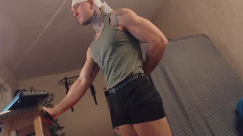 Dmitriy  online show from 01-26-25, 07:09
