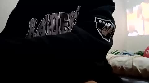 Snapshot of bullspain27266272 chatting on 01-29-25, 12:01 bullspain27266272 online show from 01-29-25, 12:01