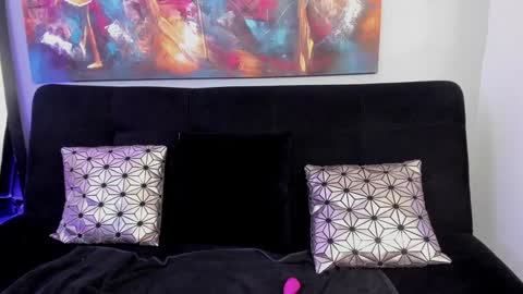 Bulma Bambina online show from 12-20-24, 06:45