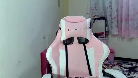 bunny_flower18 online show from 02-23-25, 07:17