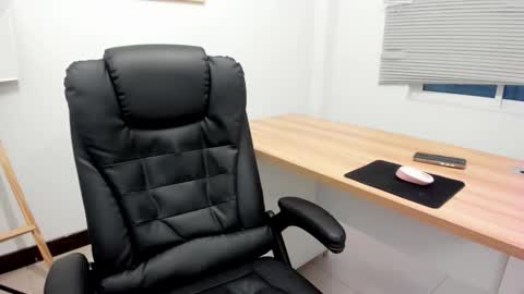 bunny online show from 11-20-25, 12:16