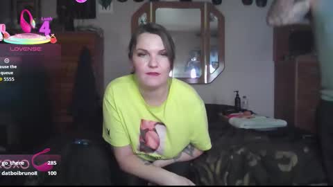 Bunny N Clyde online show from 11-23-25, 02:44