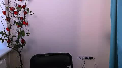 Ariel online show from 10-30-25, 04:47