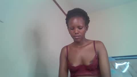 Snapshot of bunnydiva_ chatting on 10-13-25, 05:40 bunnydiva_ online show from 10-13-25, 05:40