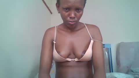 Snapshot of bunnydiva_ chatting on 10-13-25, 06:08 bunnydiva_ online show from 10-13-25, 06:08