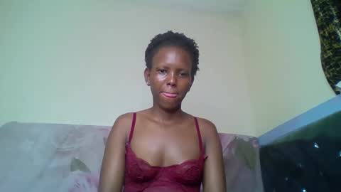 Snapshot of bunnydiva_ chatting on 10-17-25, 01:42 bunnydiva_ online show from 10-17-25, 01:42