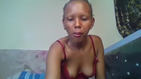 Snapshot of bunnydiva_ chatting on 11-05-25, 12:32 bunnydiva_ online show from 11-05-25, 12:32