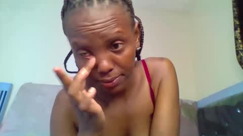 Snapshot of bunnydiva_ chatting on 11-11-25, 04:45 bunnydiva_ online show from 11-11-25, 04:45