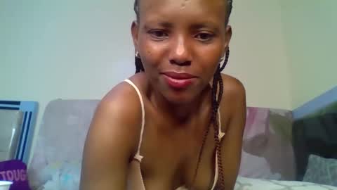 Snapshot of bunnydiva_ chatting on 11-14-25, 11:46 bunnydiva_ online show from 11-14-25, 11:46