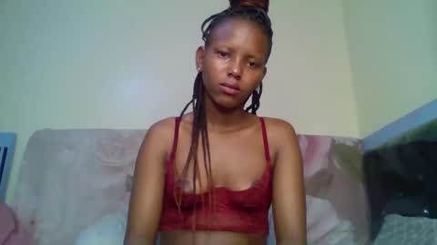 Snapshot of bunnydiva_ chatting on 11-19-25, 11:38 bunnydiva_ online show from 11-19-25, 11:38