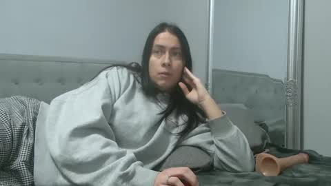 bunnyela online show from 01-19-26, 12:31