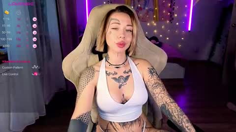 bunnykelly online show from 09-25-25, 06:17
