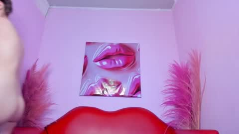 ANASTASIA online show from 01-14-25, 01:36