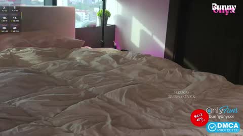 Snapshot of bunnyonyx chatting on 10-13-25, 09:04 Stephanie Next stream TUESDAY 6pm PDT online show from 10-13-25, 09:04