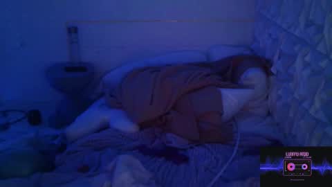 Snapshot of bunnyslutt chatting on 03-02-26, 02:25 bunnyslutt online show from 03-02-26, 02:25