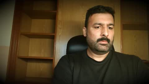 Hairy Arabian online show from 10-15-25, 04:01