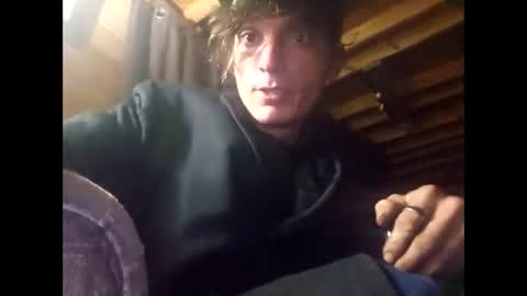 Snapshot of burntbuns710 chatting on 12-15-24, 08:52 LostSingledad online show from 12-15-24, 08:52