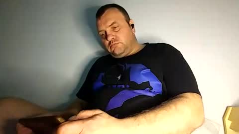 Snapshot of bury703709 chatting on 01-06-25, 09:52 Creazy dad online show from 01-06-25, 09:52