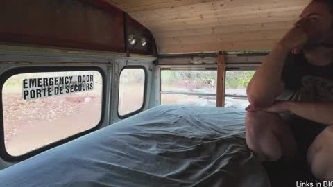 Snapshot of busbuddies chatting on 10-29-25, 03:14 busbuddies online show from 10-29-25, 03:14