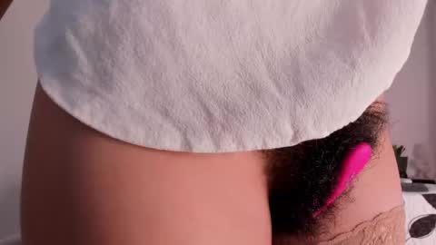 Larisa online show from 02-28-25, 10:17