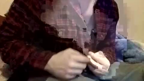 Snapshot of buster18hymen chatting on 03-04-25, 08:24 Buster18Hymen online show from 03-04-25, 08:24