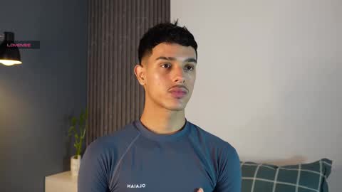 Buster independent model online show from 09-19-25, 01:45