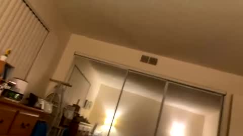 Snapshot of busty_2008 chatting on 02-26-26, 05:17 busty_2008 online show from 02-26-26, 05:17