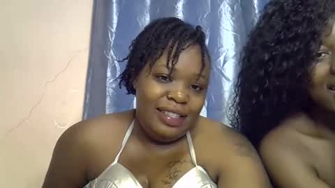 Snapshot of busty_garlie chatting on 02-17-26, 01:02 Jojo online show from 02-17-26, 01:02