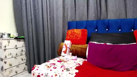 Snapshot of bustybmwx chatting on 10-13-25, 10:37 bustybmwx online show from 10-13-25, 10:37