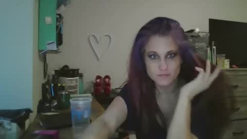 busybee83 online show from 01-14-26, 10:36