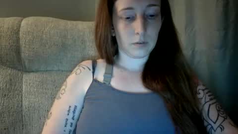 Snapshot of butcherbaby92 chatting on 09-13-25, 02:44 butcherbaby online show from 09-13-25, 02:44